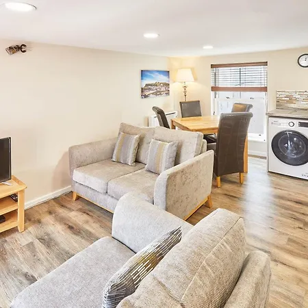 Host & - Lobster Pot Apartament Whitby